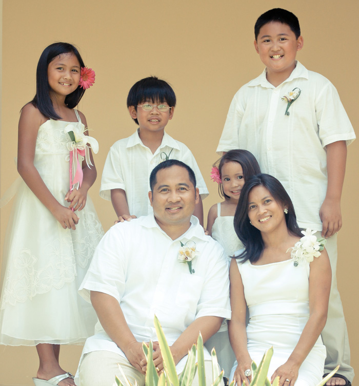 Ron Villanueva and his family