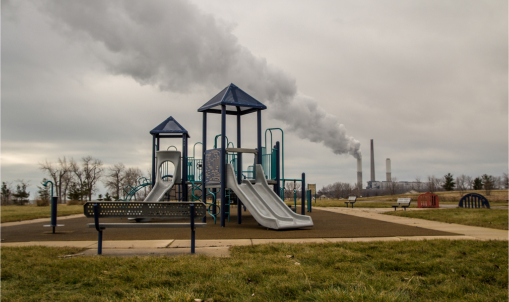 playground near fracking plant - are such plants linked to increased rates of cancer?