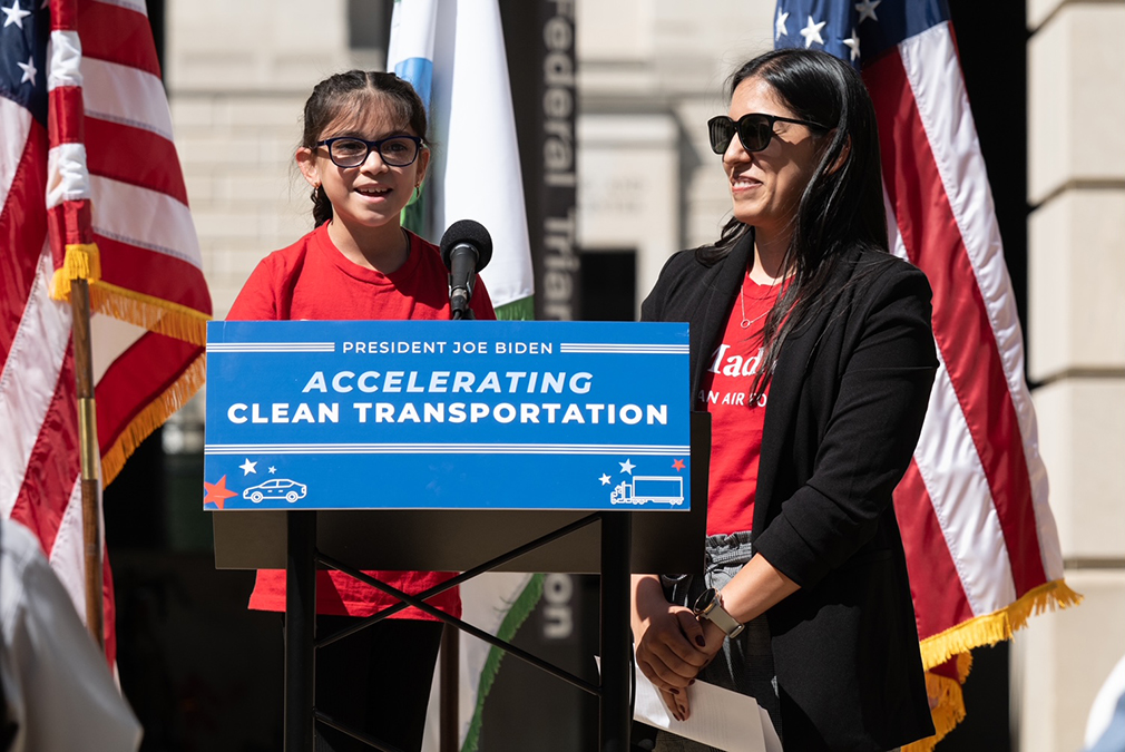 Leena (age 9) and her mom, Moms’ Field Manager Liz Hurtado, Washington, DC, April 12, 2023 celebrating tailpipe pollution protections