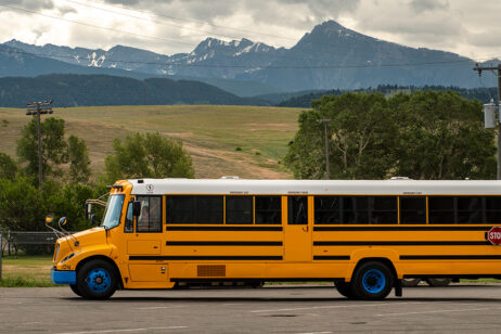 Razones para adoptar los autobuses escolares eléctricos