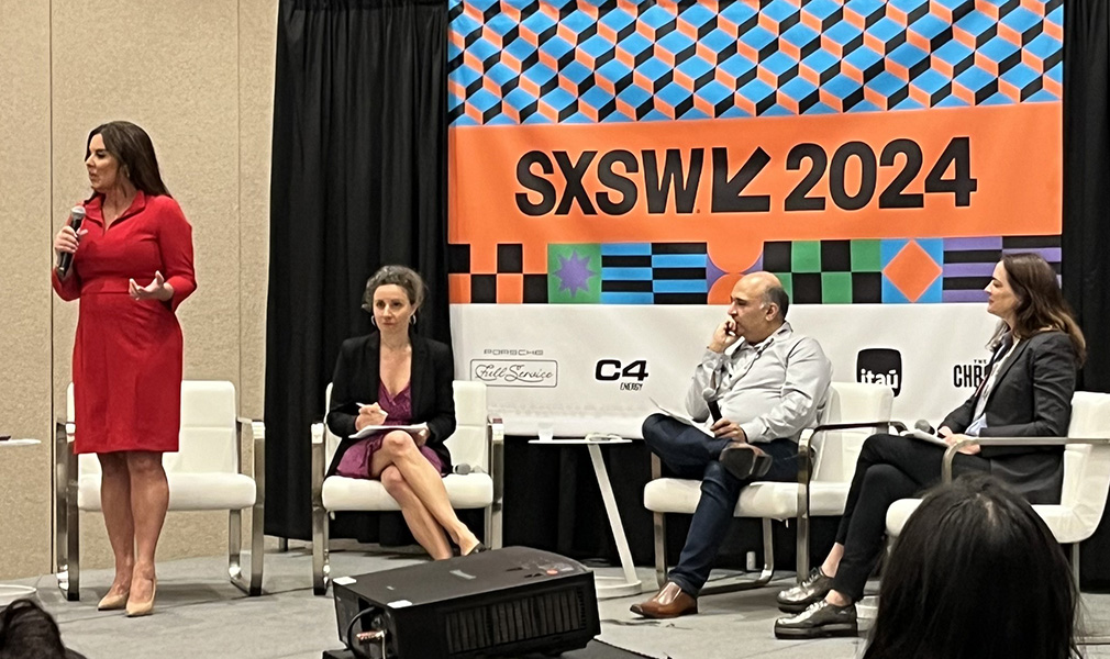 EcoMadres Isabel González Whitaker at South by Southwest alongside Amy Freeze of Fox Weather, Rayid Ghani of Carnegie Mellon University, and Julia Kostova of Frontiers