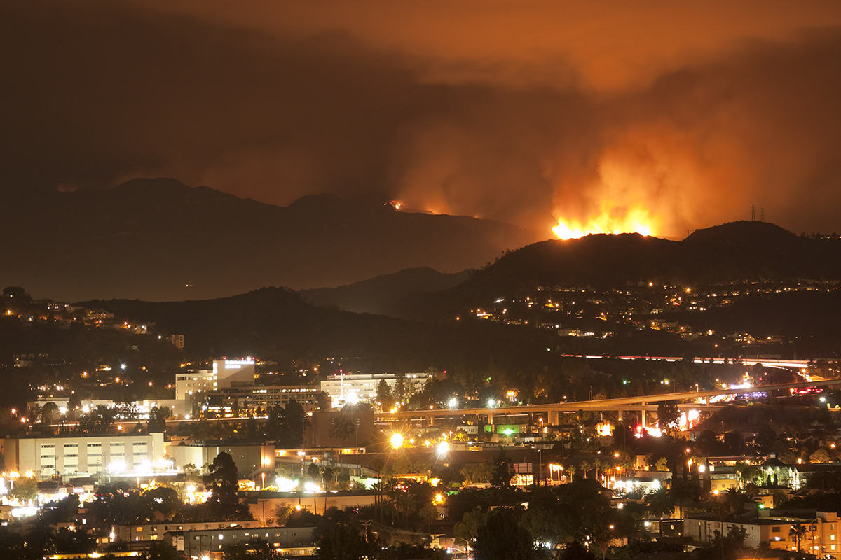 picture of wildfires near a city