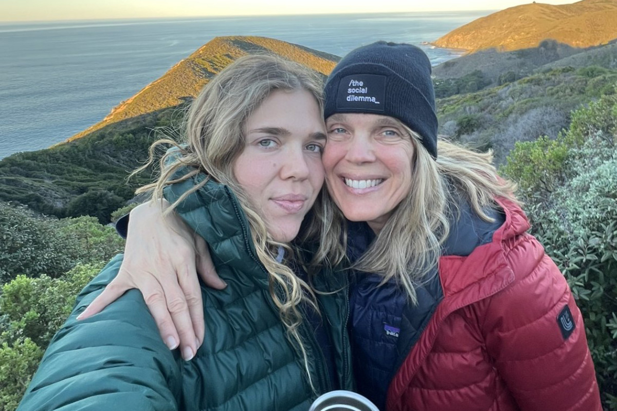 Laura Turner Seydel and her daughter Vasser Seydel.