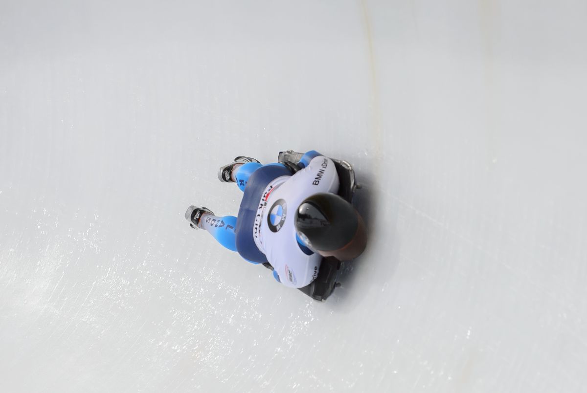 Skeleton World Cup racer