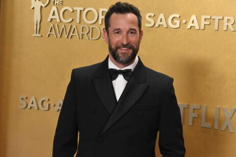 Noah Wyle at the 2025 Screen Actors Guild Awards.