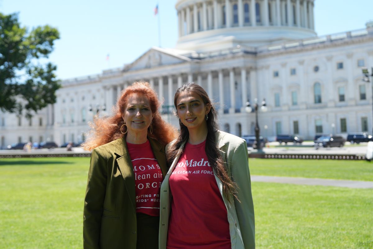 Danielle Berkowitz-Sklar and her mom