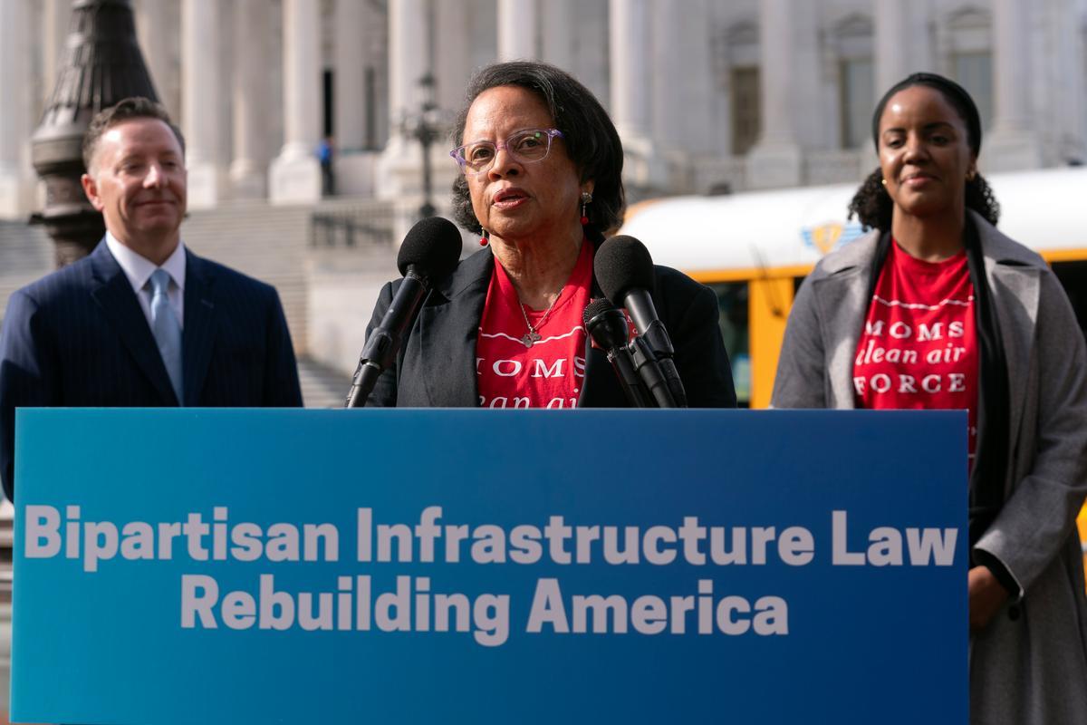 Moms and the Bipartisan Infrastructure Law